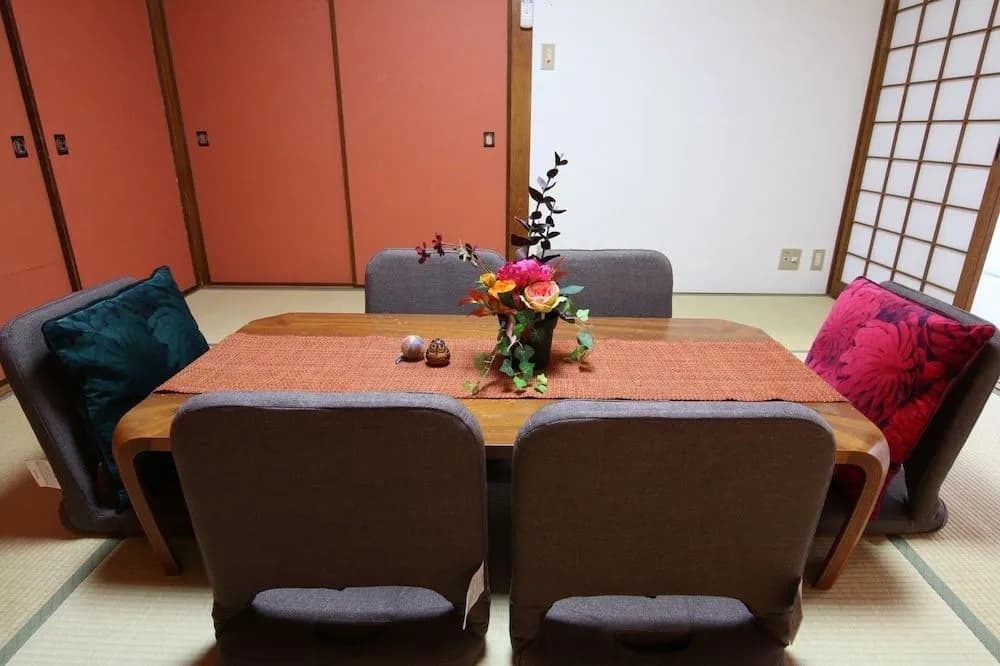 Namba Big Room Apartment - photo 10