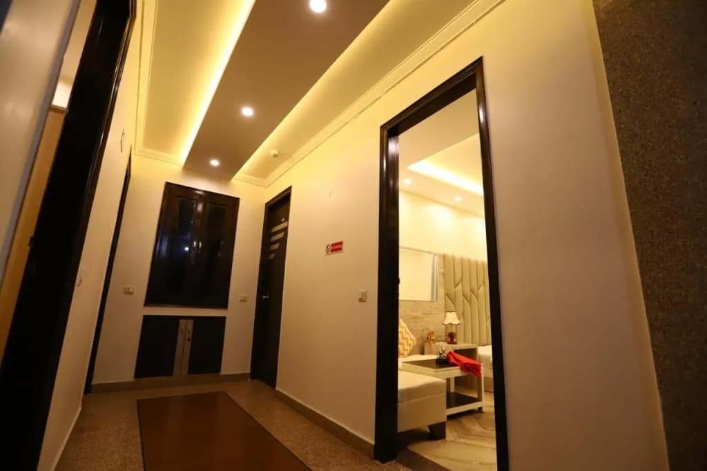 Hotel Amrit Villa - photo 5
