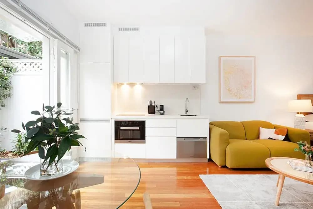 Leafy and Tranquil Inner West Studio Apartment - photo 14