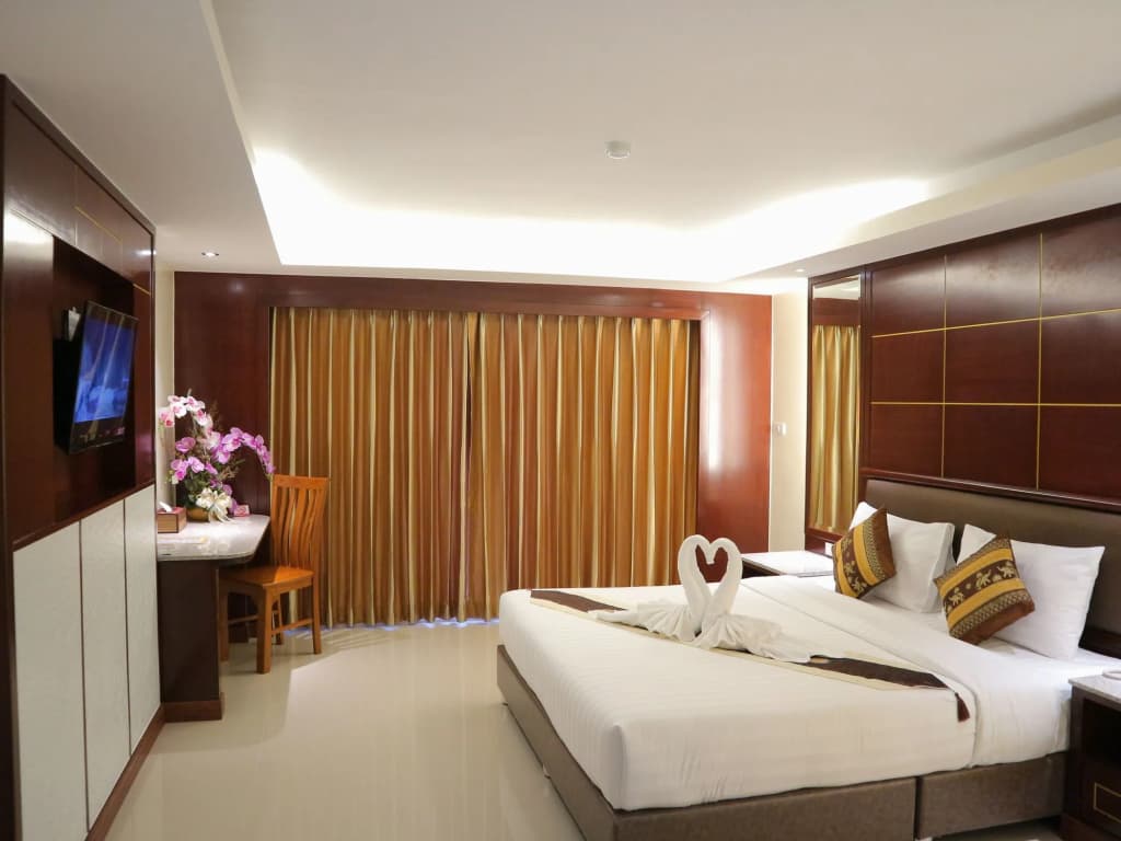 Achada Beach Pattaya - photo 3