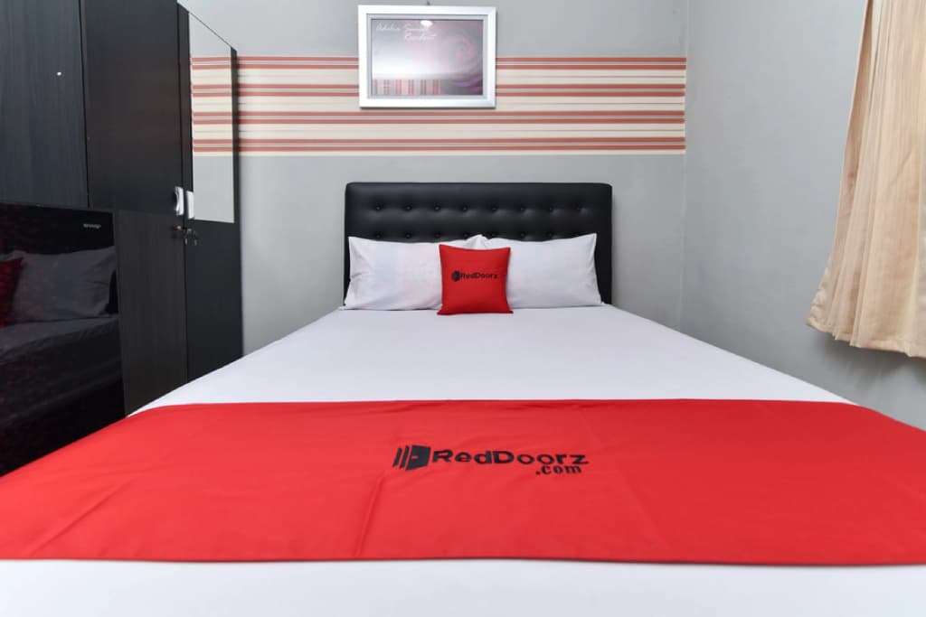 RedDoorz near Teuku Umar Barat Denpasar - photo 5