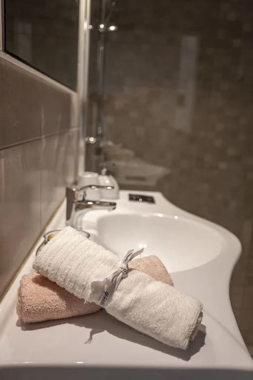 Attalos luxury flat Psyrri square - photo 9