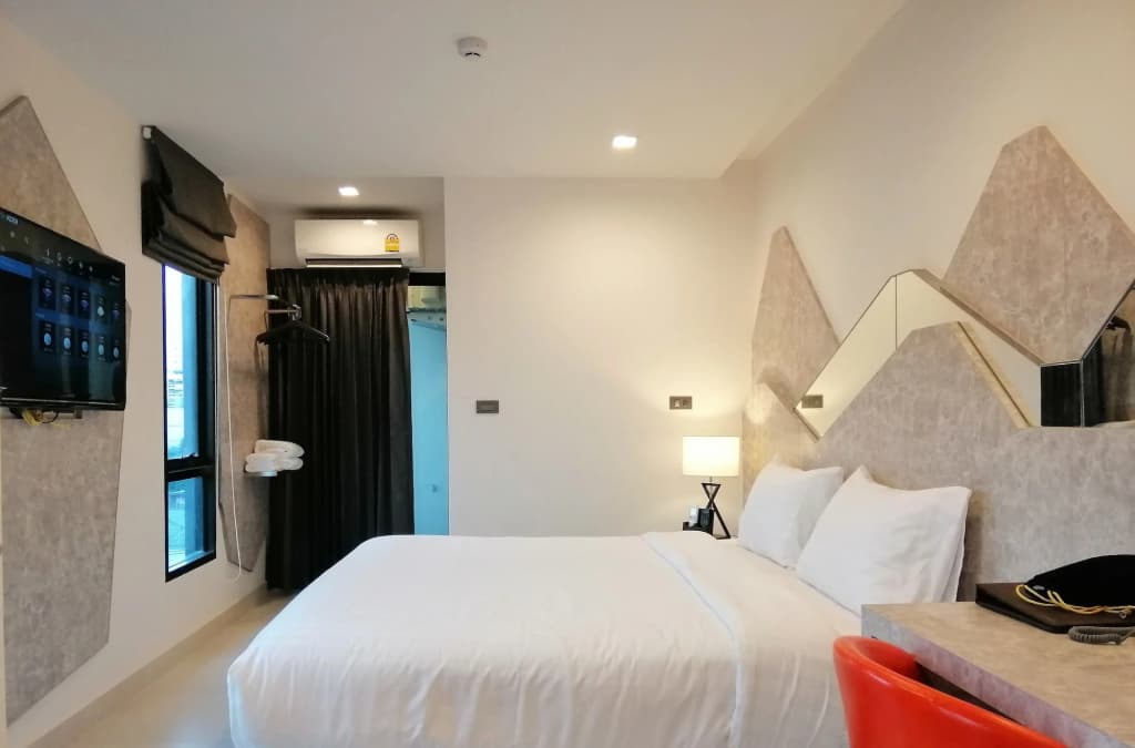Spittze Hotel Pratunam - photo 23
