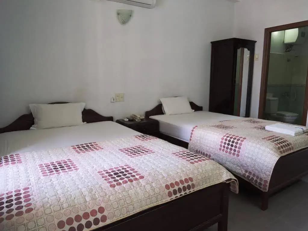 Ngan Pho Hotel - photo 6