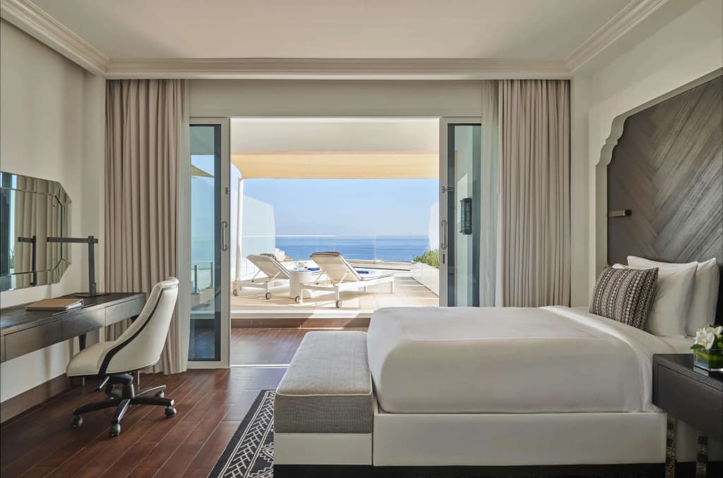 Fairmont Fujairah Beach Resort - photo 4