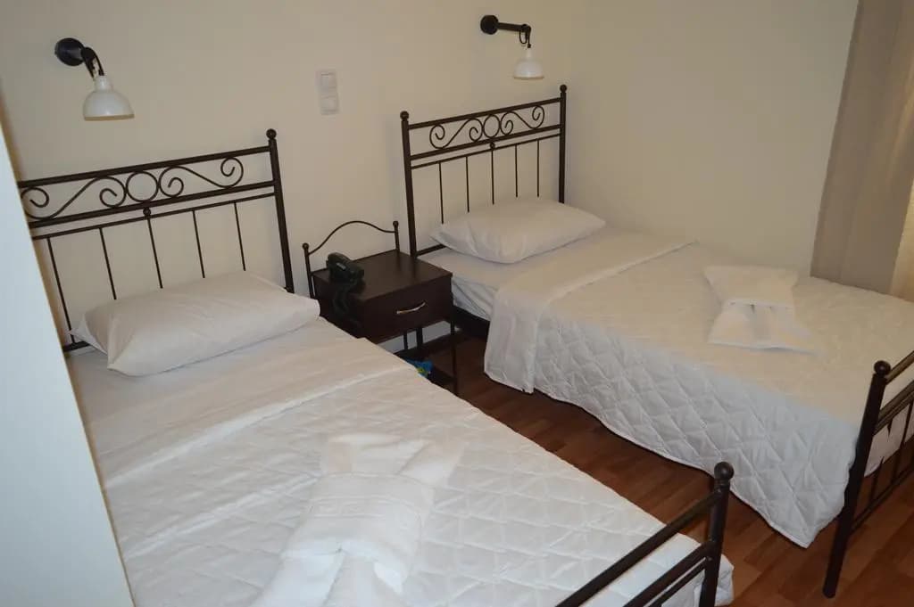 Athinas Street Inn - photo 2
