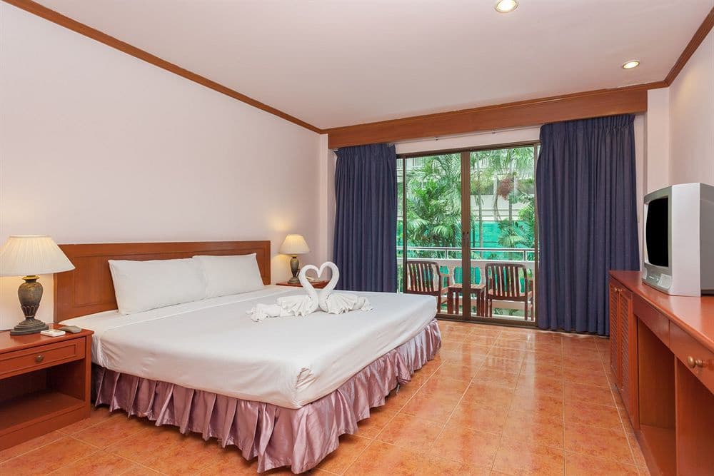 Inn Patong Beach Hotel, Phuket - photo 2