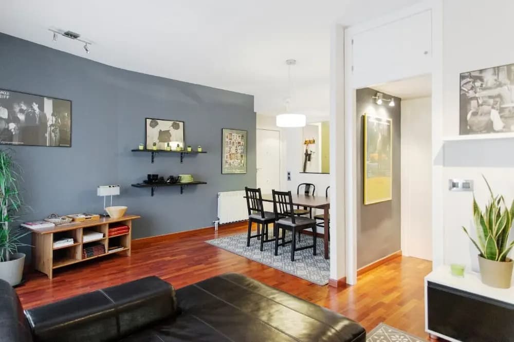 Centric Apartment Fira - photo 10