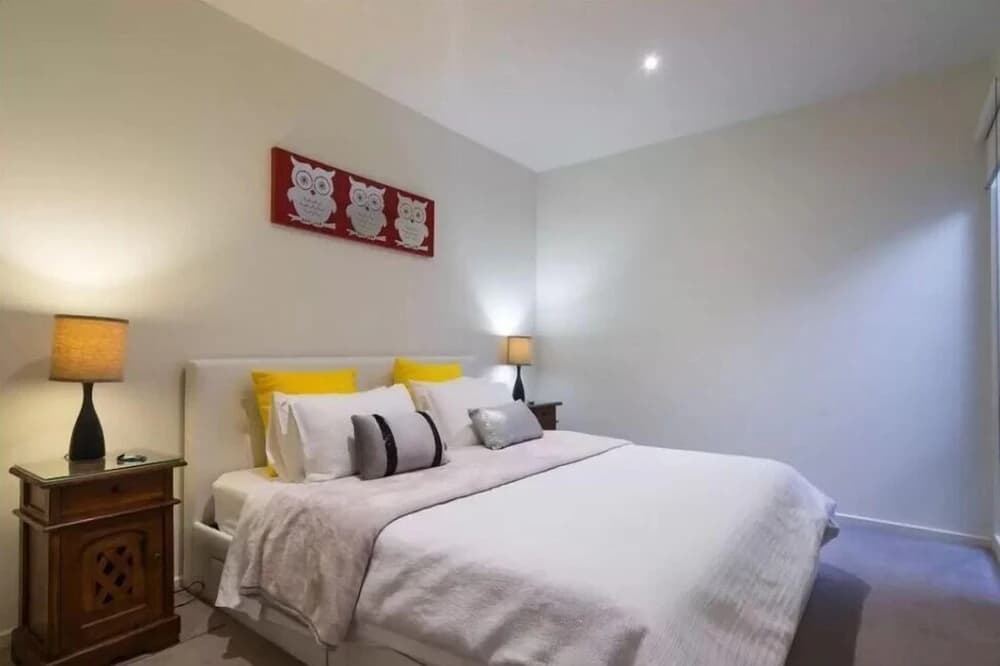 Westend Apartment at the Beach - photo 4