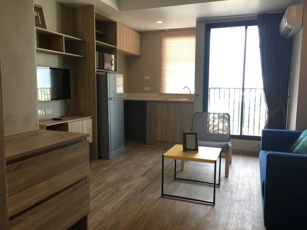 Baan Tanwa - MRT Ratchadapisek - photo 6