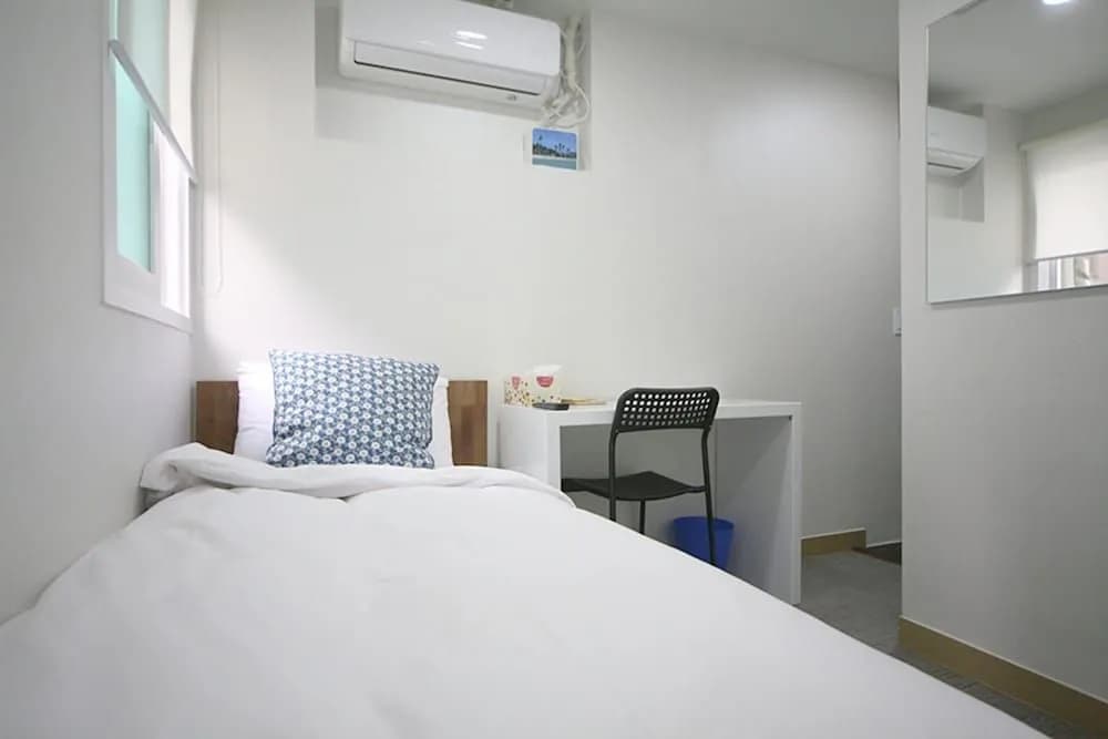 Oasis Hostel - photo 6