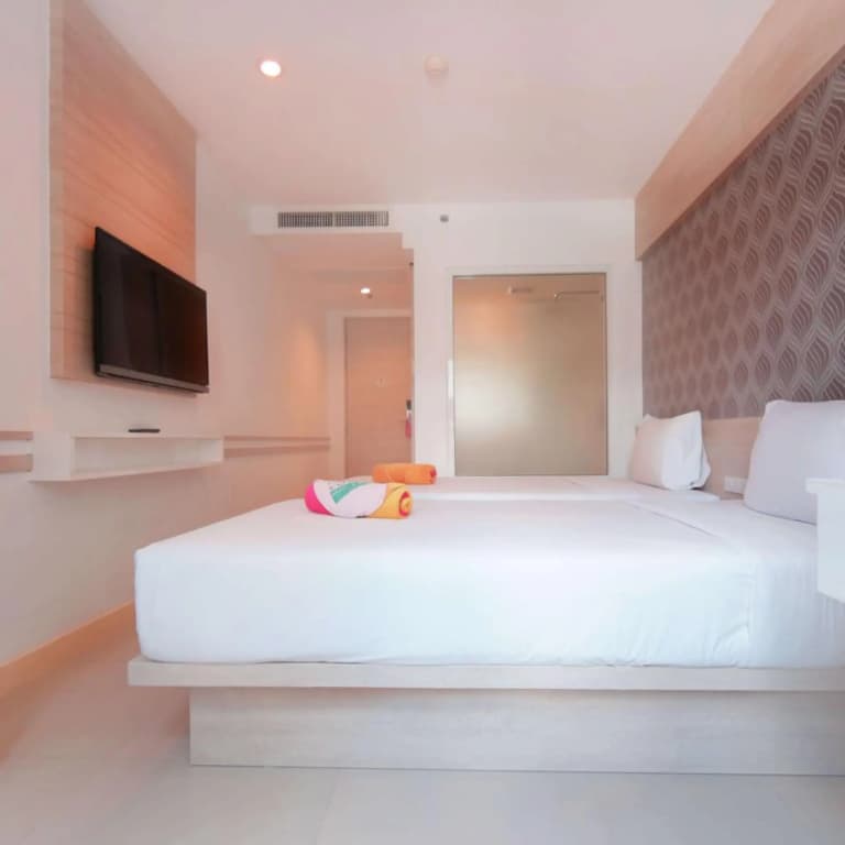 Mirage Express Patong Phuket Hotel - photo 43