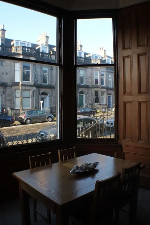 Spacious West End Townhouse - photo 15