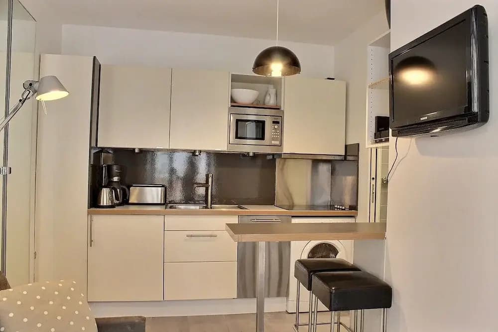 S05003 - Sophisticated Studio for 2 People in the Latin Quarter - photo 2