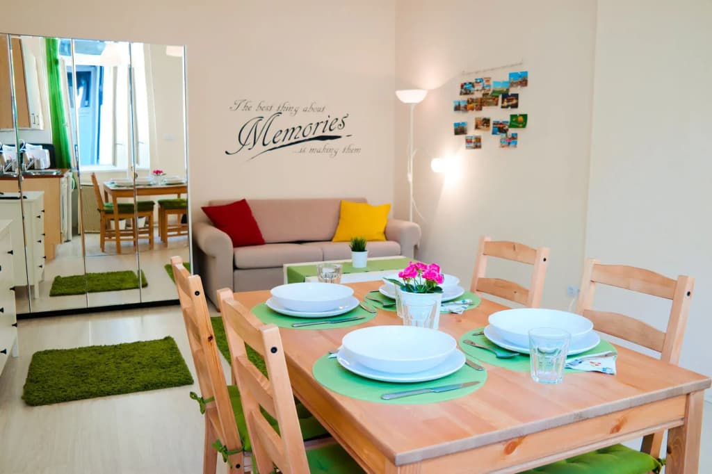 Opera Guesthouse & apartments - photo 6
