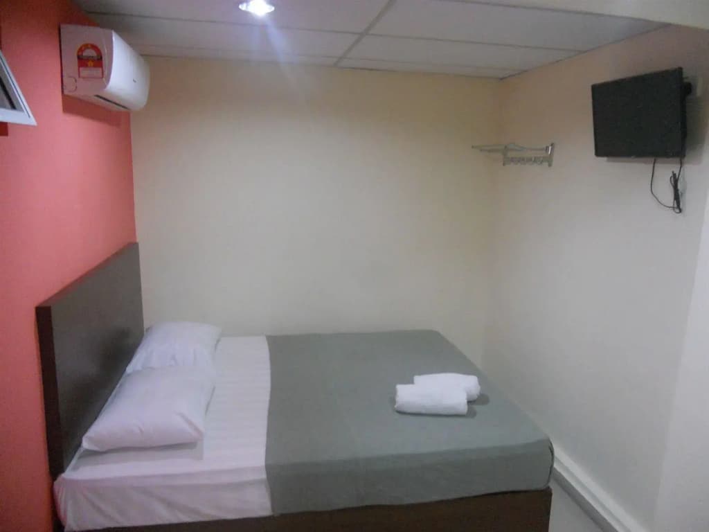 Hotel Royal Palm Lodge - photo 4