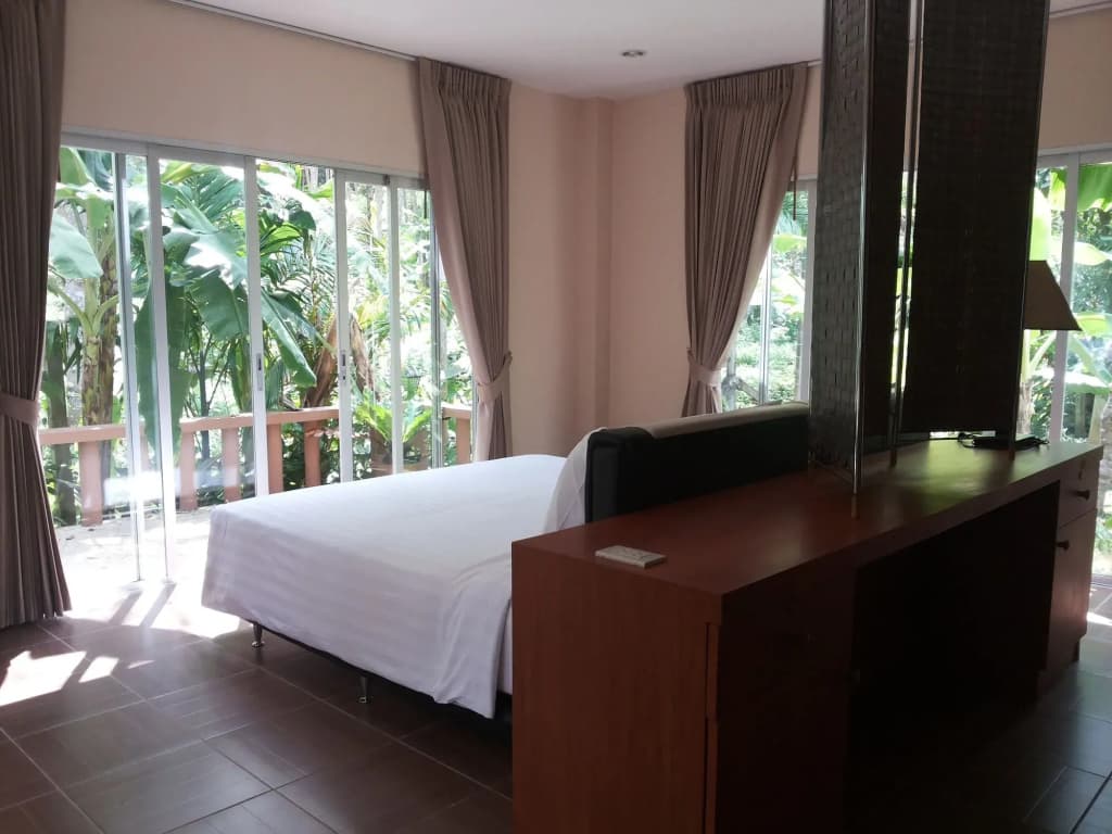 Sakoo Valley Naithon Beach - photo 4