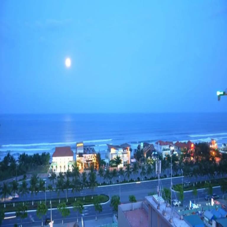 Nirvana Hotel - photo 15