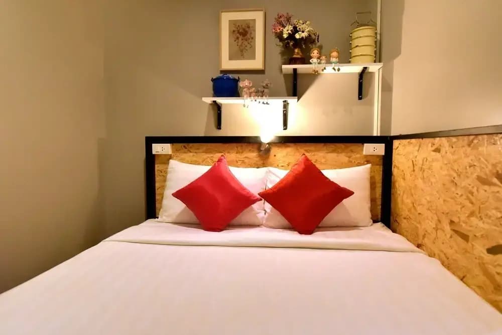 Ok Chic Phuket Hostel - photo 4