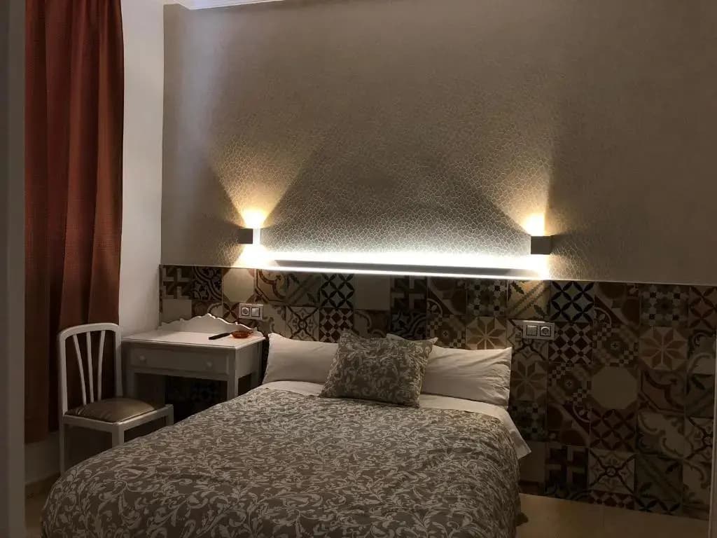 Hostal Alfaro - photo 5