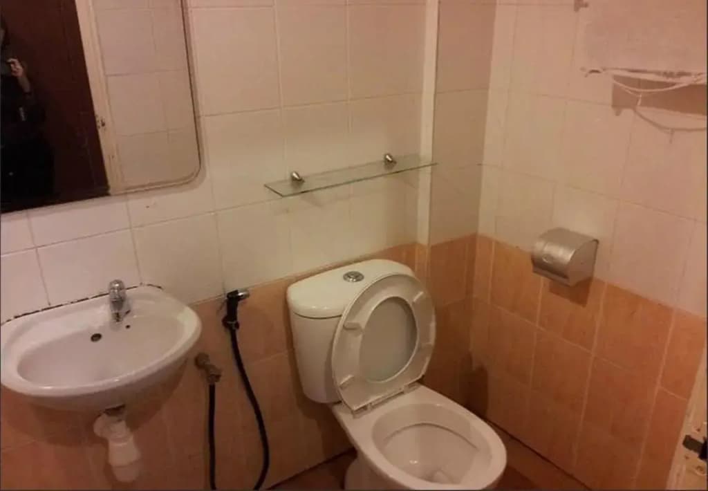 The Cottage Hotel - photo 9
