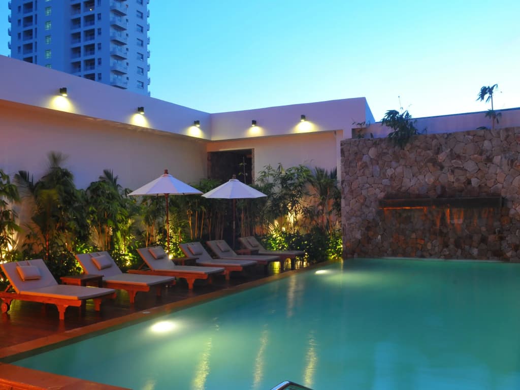 Bamboo House Phuket Hotel - photo 9