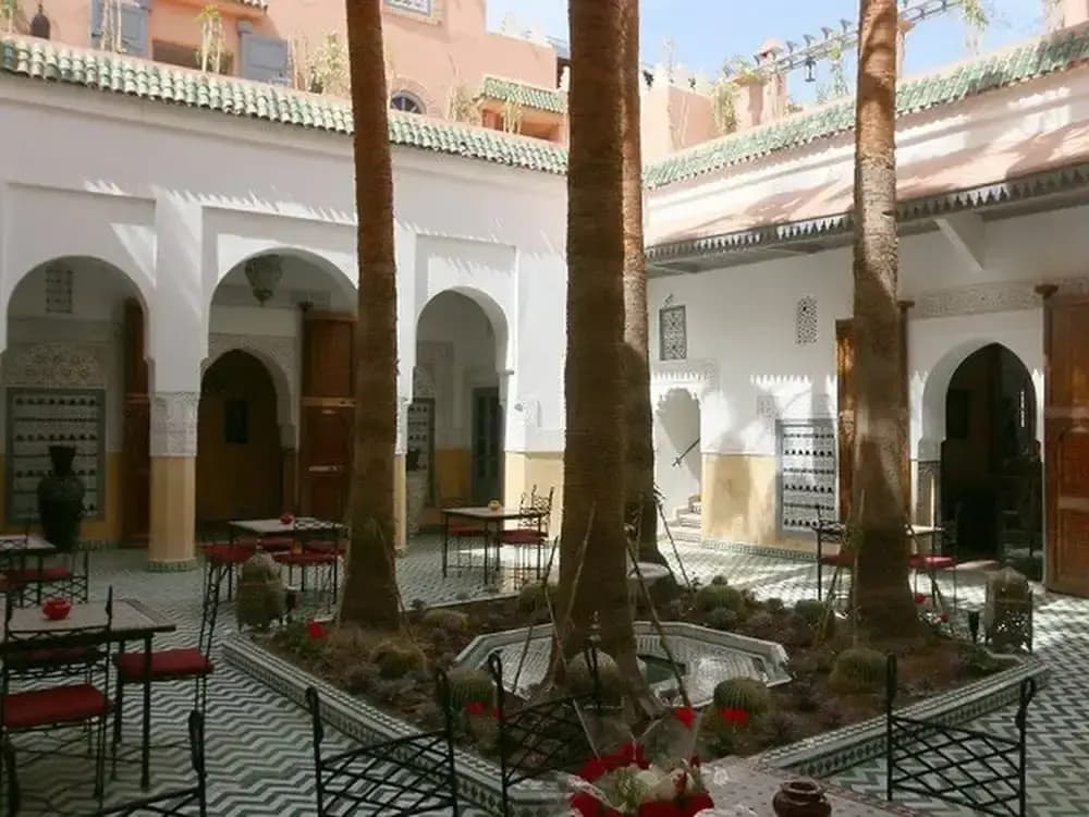 Palace Tinmel - Double Standard Room 1 - photo 1