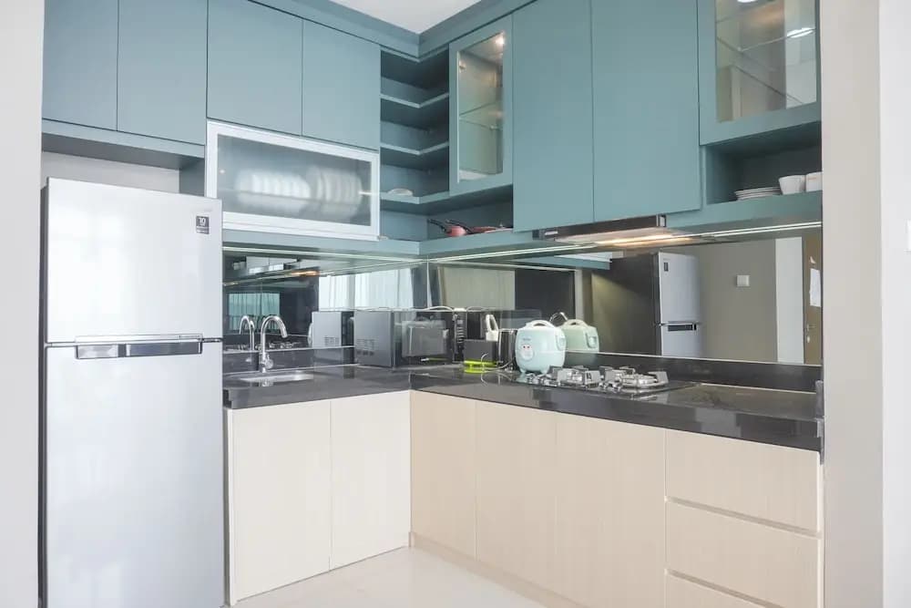 Elegant And Spacious 3Br At Ciputra International Apartment - photo 12