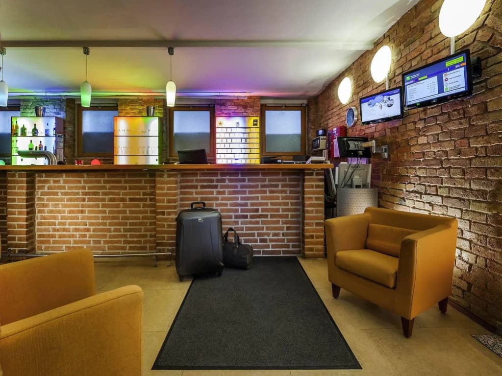 ibis Styles Berlin City Ost - photo 2