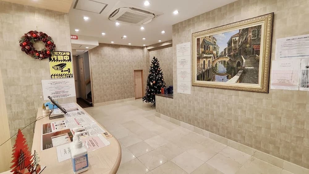 Dotonbori Shinsaibashi Hotel - photo 2