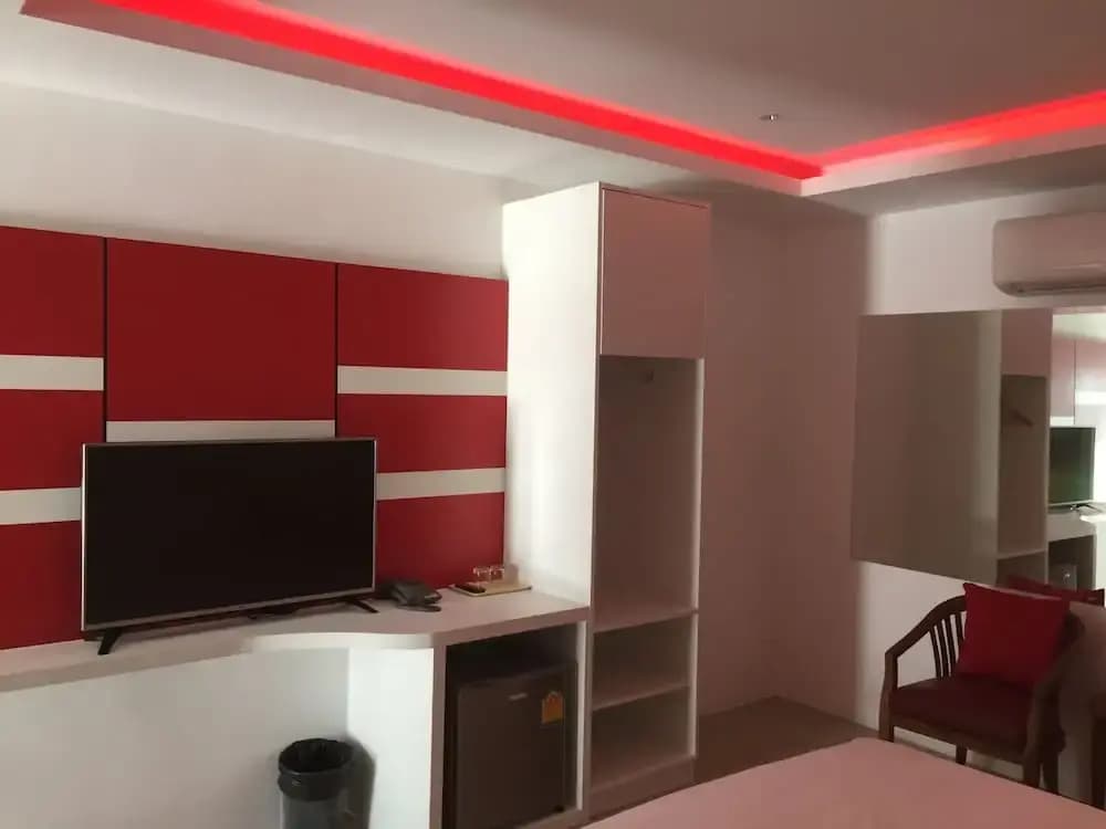 Picasso Hotel 24 Inn - photo 6