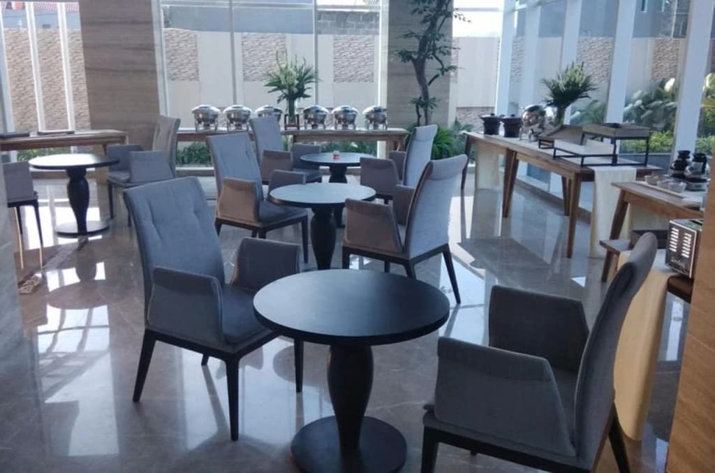Azana Suite Hotel Antasari - photo 26