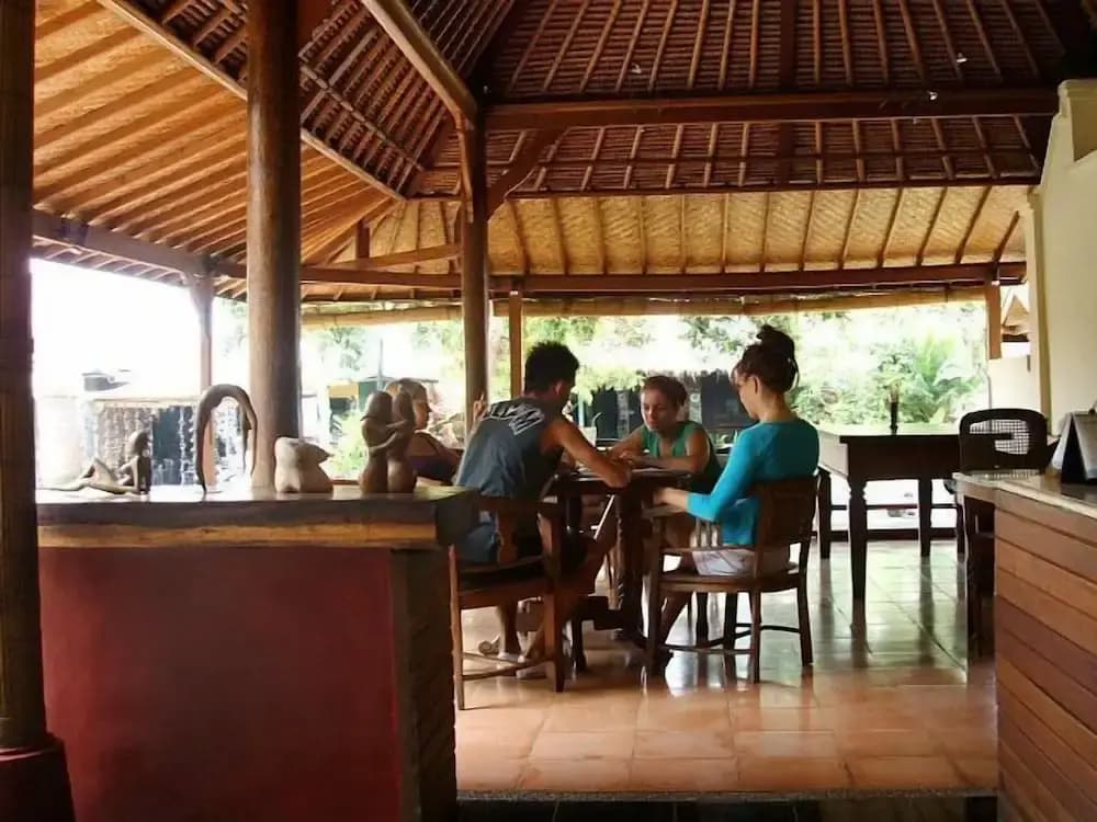 Lokasari Bungalows Spa & Gallery - photo 17