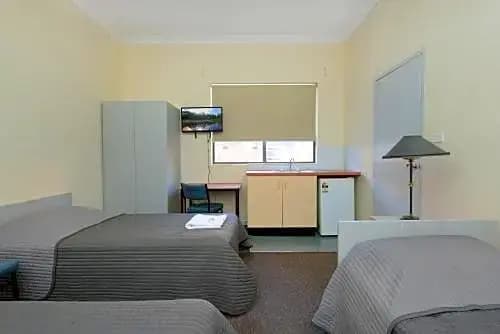 Parade Lodge - photo 5