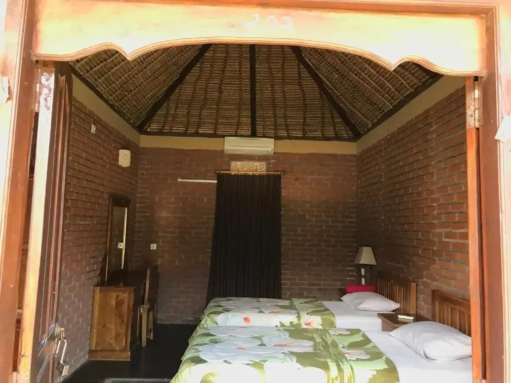 Satria Bungalow - main photo