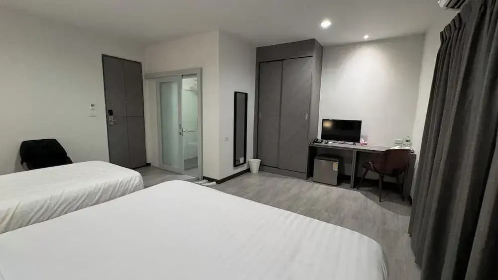 The Kite Hotel Bangkok - photo 19