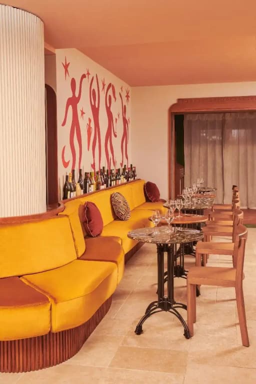 Kraft Hotel - photo 10