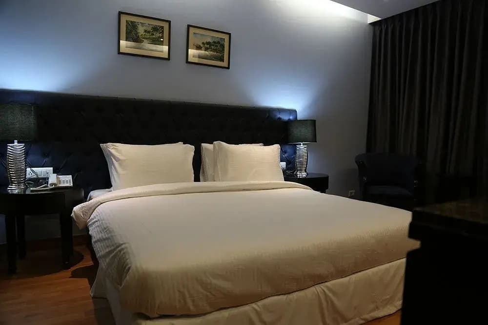 The Athena Hotel - photo 6