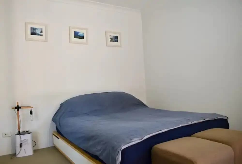Quiet 1 Bedroom Flat in Concord - photo 2
