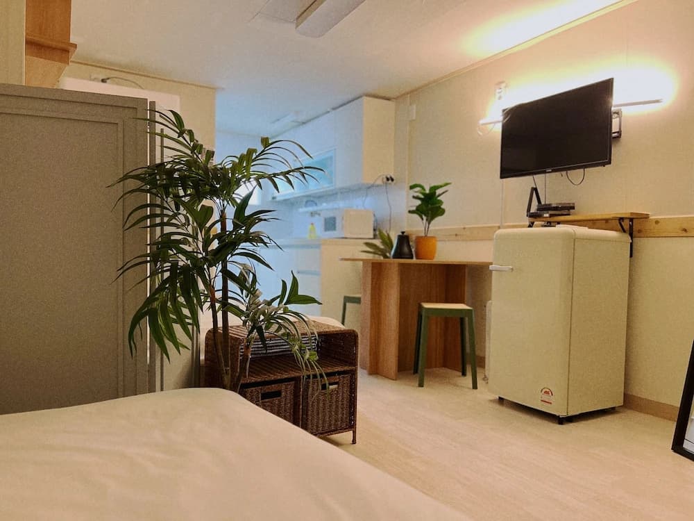 Jnineguesthouse - photo 37