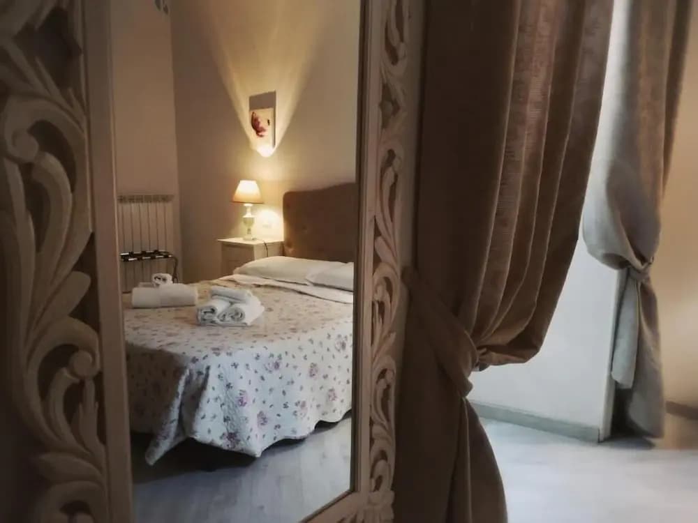 Urbana collection guest house - photo 1
