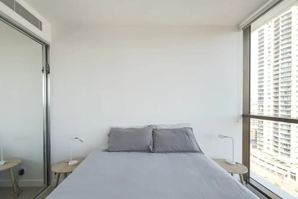 Modern Apartment in Darling Harbour - photo 3