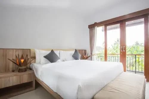 Penelopy Suites Oberoi - photo 4