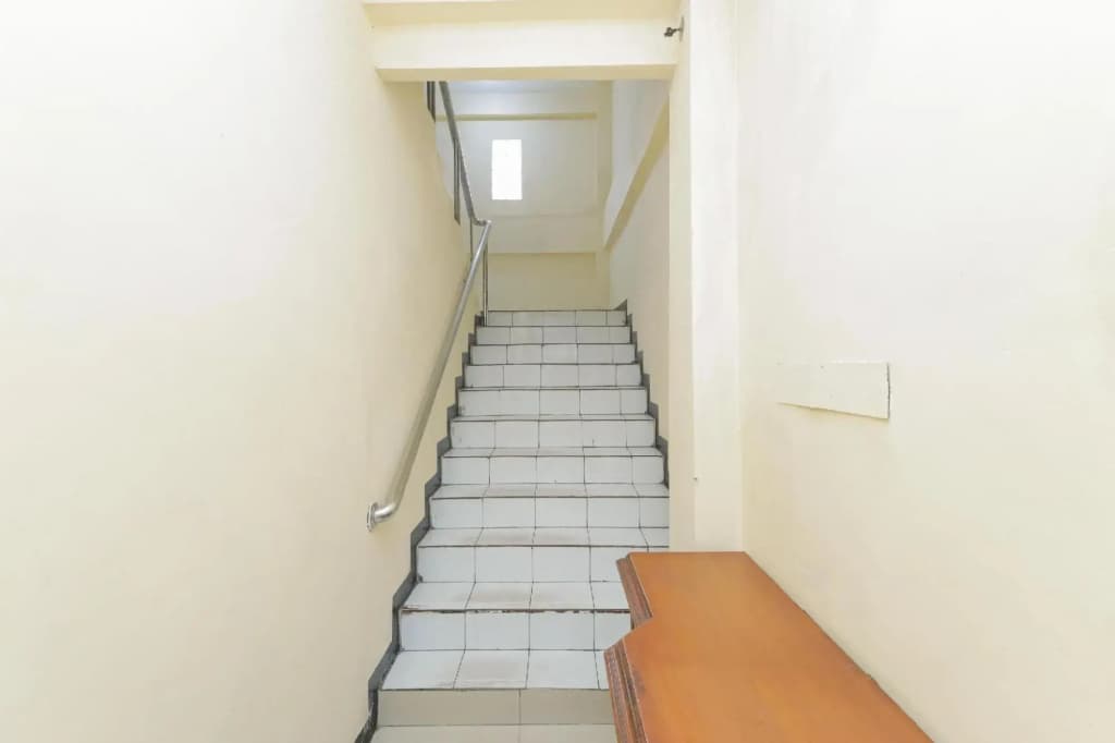 Wisma Basco Syariah by OYO Rooms - photo 33