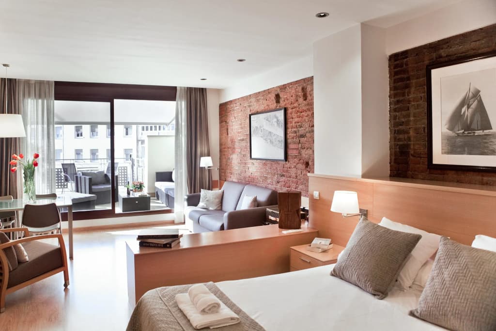 Wello Apartments - photo 3