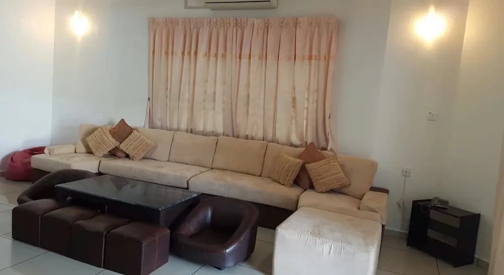 G-City Homestay - photo 5