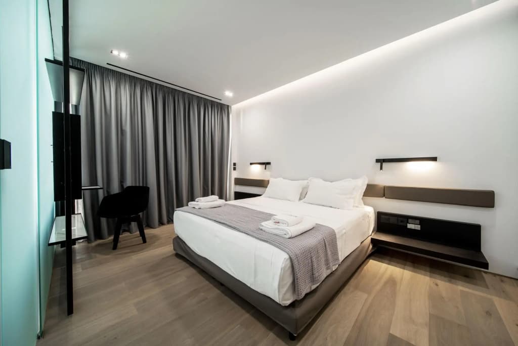 The Duke Boutique Suites - photo 4