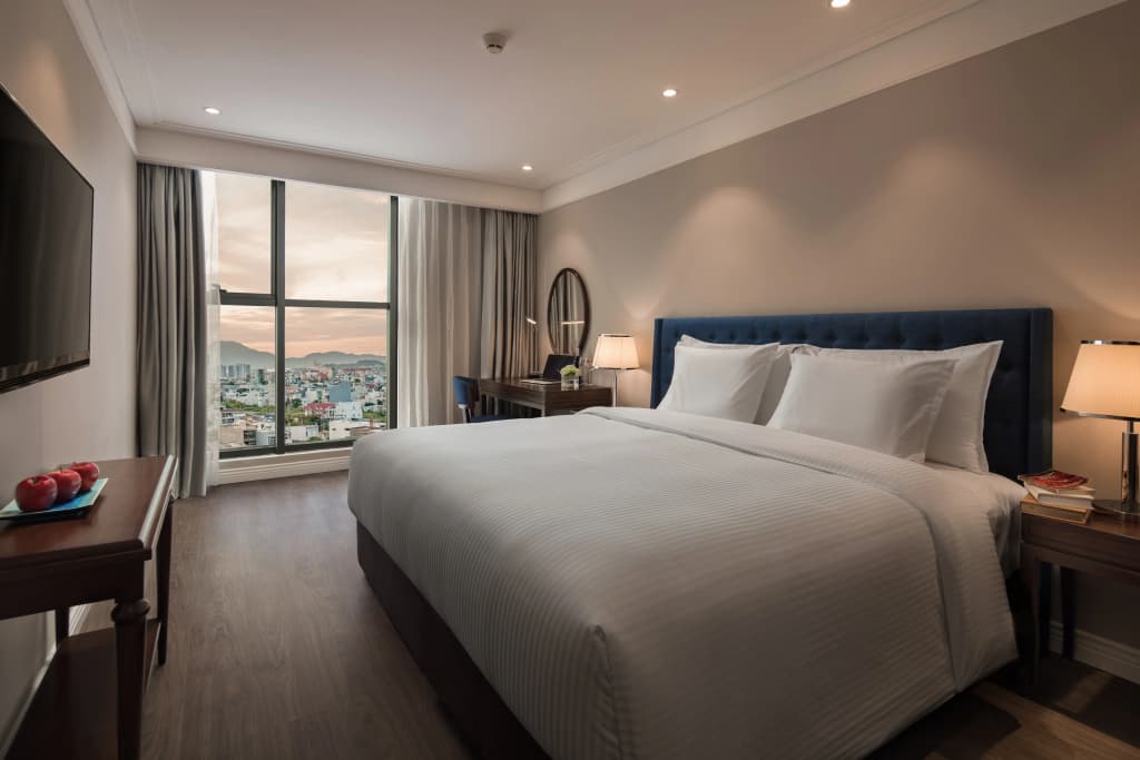 Altara Suites Da Nang - photo 3