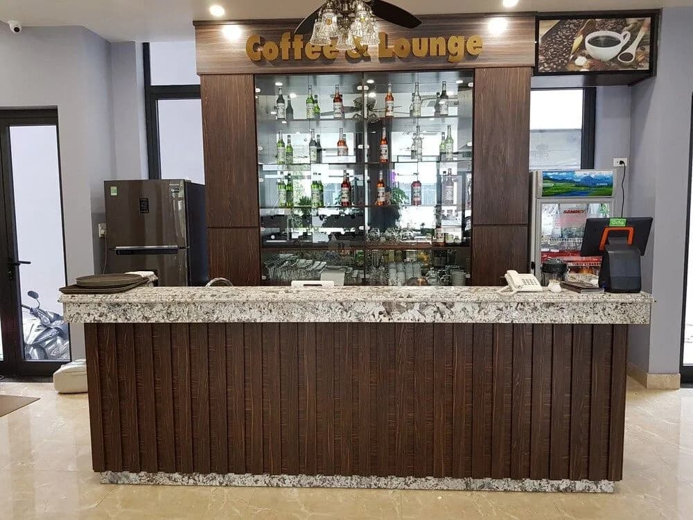 Helenhalong Hotel - photo 18