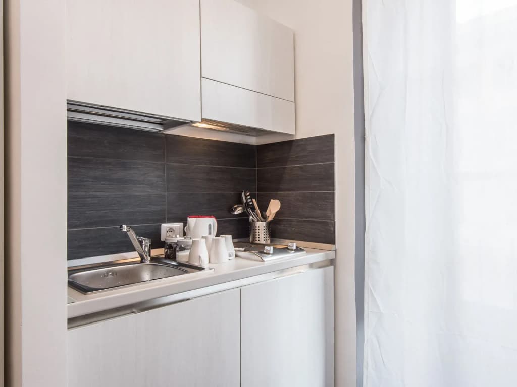 Residenza Ottaviano 105 by Hili - photo 16